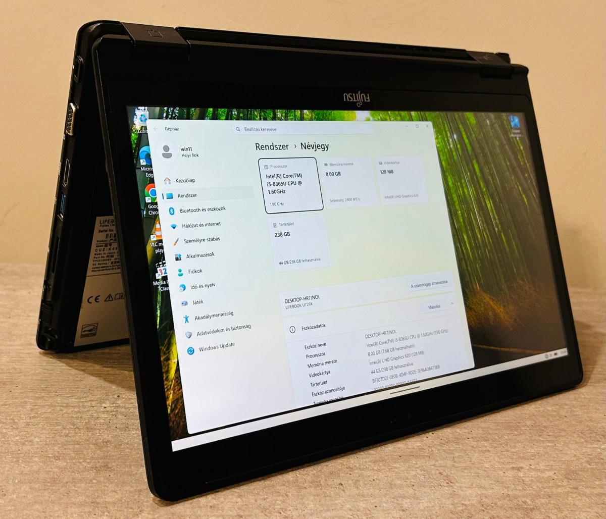 Fujitsu LIFEBOOK U729X 2- in- 1forgathat&oacute;, &eacute;rintőkijelző